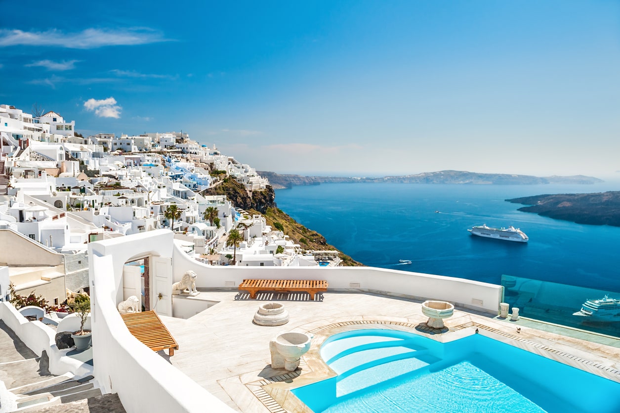 Santorini luxury travel